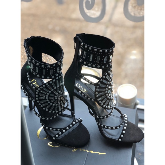 Vici Black Statement Heel - Picture 4 of 4